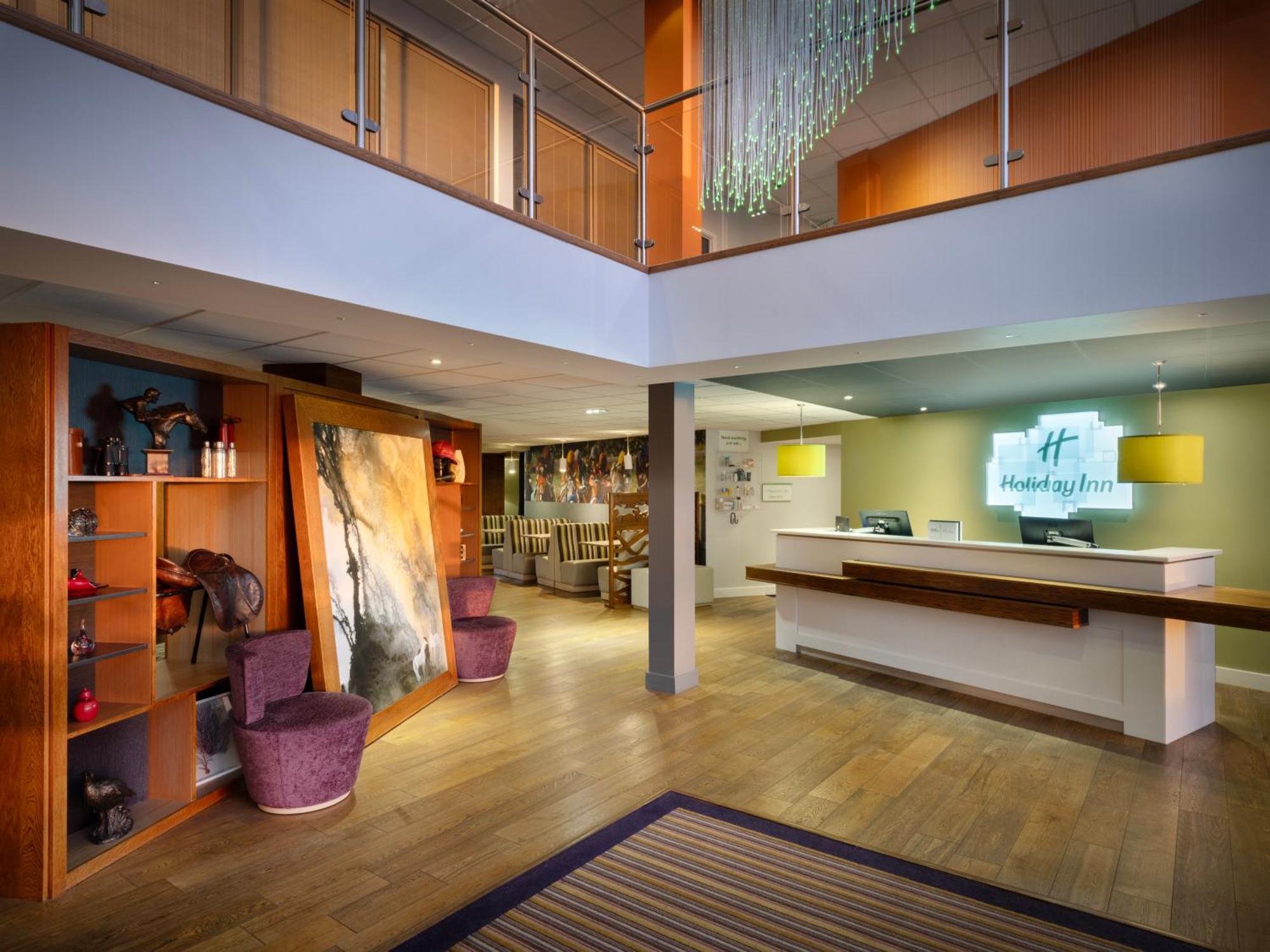 Holiday Inn Huntingdon Racecourse By Ihg Екстер'єр фото
